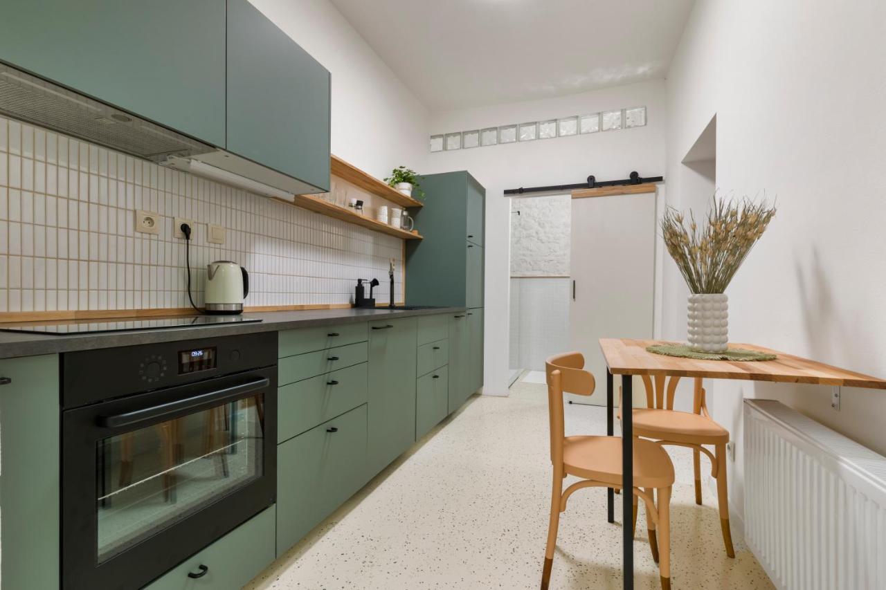 Charming Apt In Centre /W Ac 브라티슬라바 외부 사진